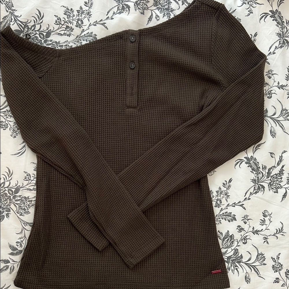 NPhilanthropy Eero Womens OffShoulder Brown Top